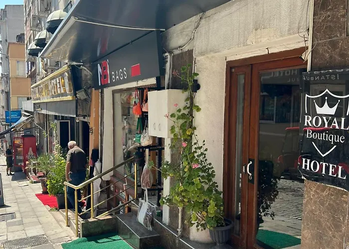 Royalboutique Anex B Kayaroyal - There Is No Lift - Coffees & Tea Free Of Charge At The Terrace Restaurant 3* Istanbul