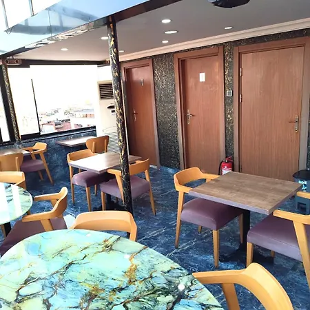 Royalboutique Anex B Kayaroyal - There Is No Lift - Coffees & Tea Free Of Charge At The Terrace Restaurant איסטמבול
