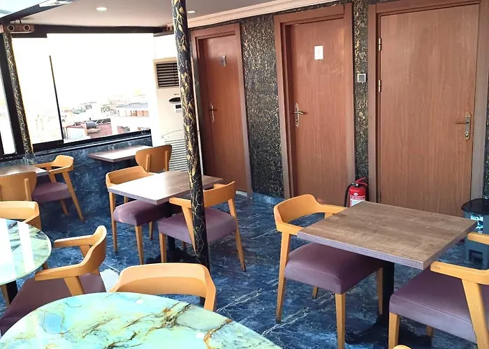 Royalboutique Anex B Kayaroyal - There Is No Lift - Coffees & Tea Free Of Charge At The Terrace Restaurant İstanbul