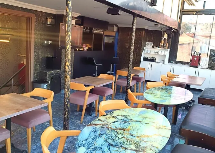 Royalboutique Anex B Kayaroyal - There Is No Lift - Coffees & Tea Free Of Charge At The Terrace Restaurant 3* Istanbul
