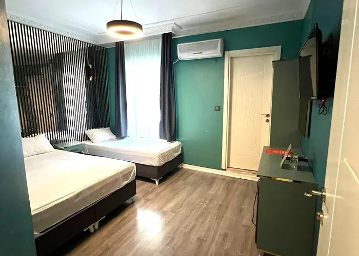 Royalboutique Anex B Kayaroyal - There Is No Lift - Coffees & Tea Free Of Charge At The Terrace Restaurant 3* Istanbul